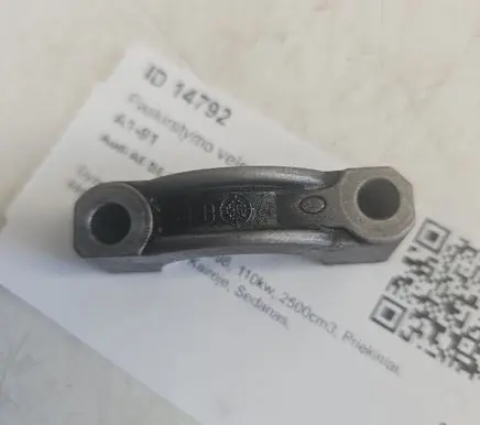 Audi A6 S6 C5 4B Camshaft holder 