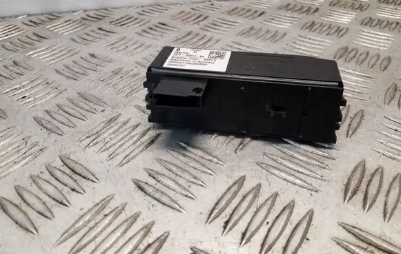 Antenna control unit