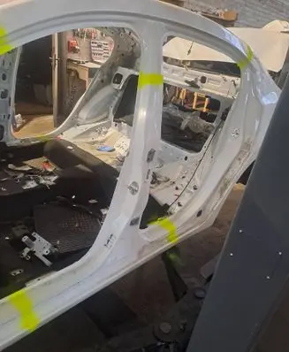 Mazda 3 III Pillar (middle) Nocode