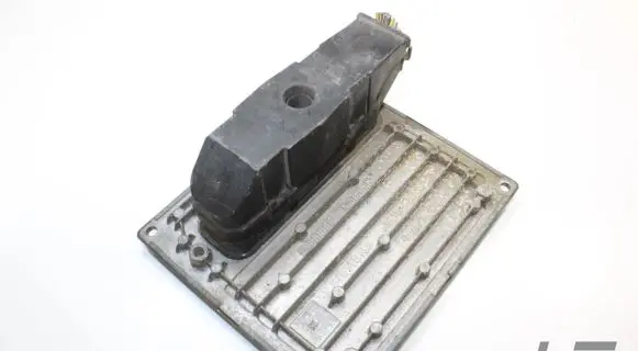 Ford Fiesta Engine control unit/module 6S6112A650FH