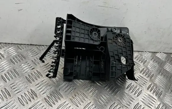 Skoda Octavia Mk2 (1Z) Fuse box cover 1K0907361C