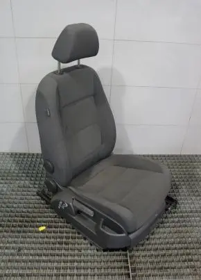 Front passenger seat