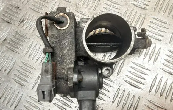 Toyota RAV 4 (XA20) Throttle valve 8967221020