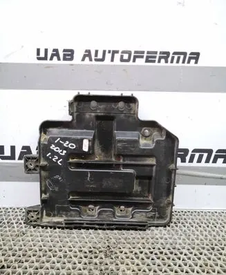 Hyundai i20 (PB PBT) Battery tray 371511J680