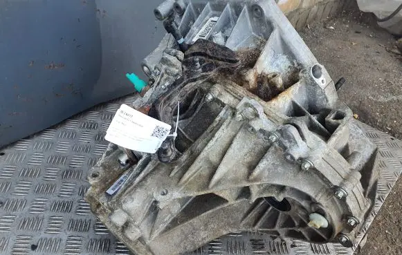Nissan Pulsar Manual 6 speed gearbox TL4131 320101PU0C 320103323R