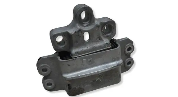 Volkswagen PASSAT B6 Engine mount bracket 