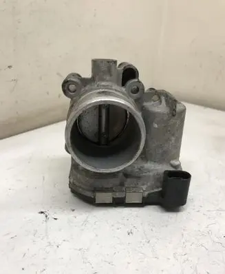 Ford Fiesta Throttle valve