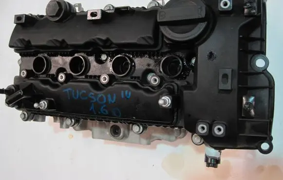 Hyundai H-1, Starex, Satellite Engine head 2211108000
