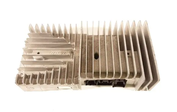Mazda CX-7 Sound amplifier EG2366920A KU060