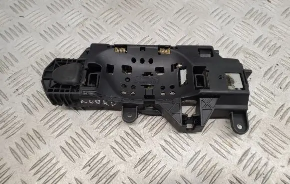 Audi A4 S4 B9 Rear door exterior handle/bracket 8W0837812A 8W2837812A