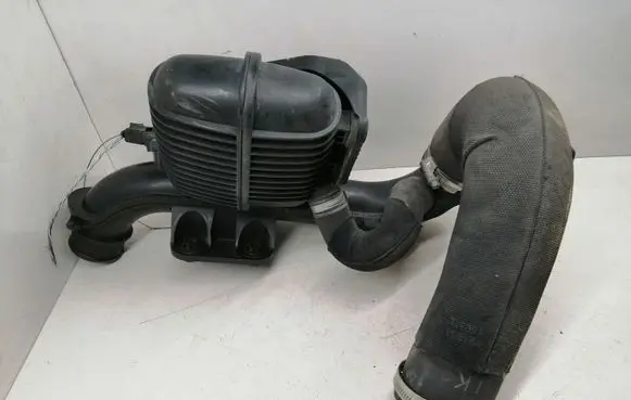 Volkswagen PASSAT B6 Air pressure sensor 0281002977 120620T205059A 03G906051E