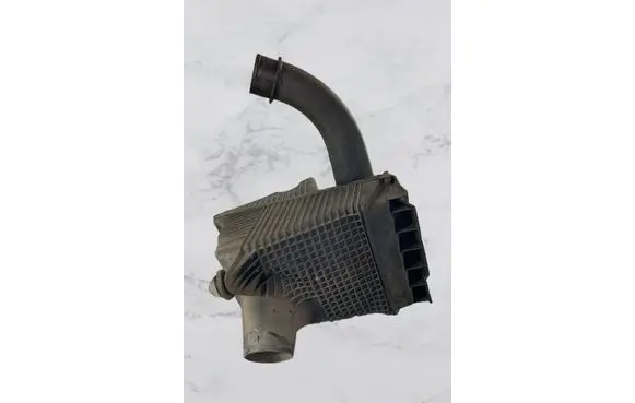 Renault Megane II Air filter box