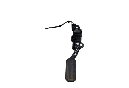 Toyota Prius (XW20) Accelerator throttle pedal 7812047050