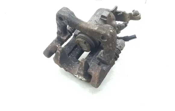 Volkswagen Golf V Rear brake caliper