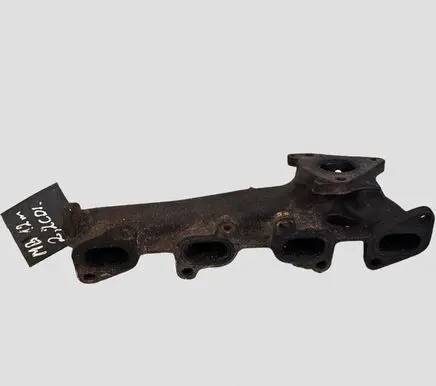 Mercedes-Benz C W204 Exhaust manifold