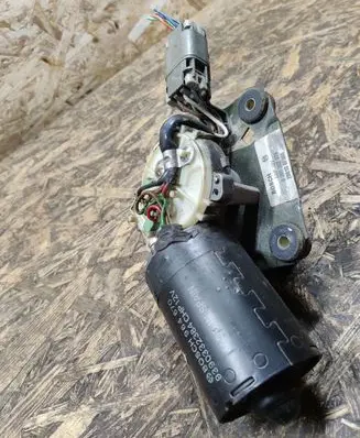 Nissan Terrano Wiper motor 9390332384 288100F000