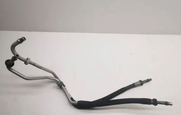 Chrysler Pacifica Gearbox oil cooler pipe/hose P68217330A