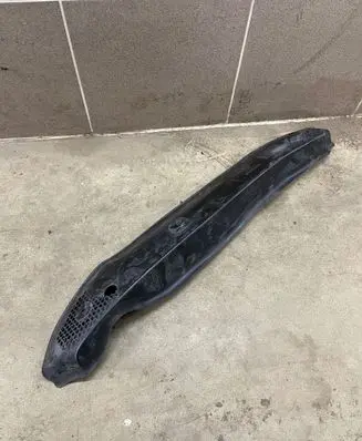 Mercedes-Benz ML W166 Fender end trim A1668890125 18567321