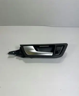 Audi Q5 SQ5 Front door interior handle 8R0837019