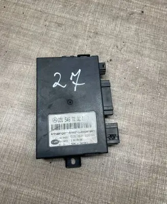 Mercedes-Benz C W203 Tow bar trailer control unit/module A0315457232 5DS00810201
