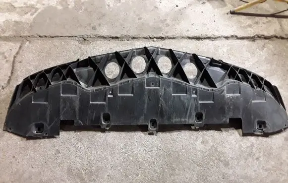 Mercedes-Benz B W245 Front bumper lip A1698850336