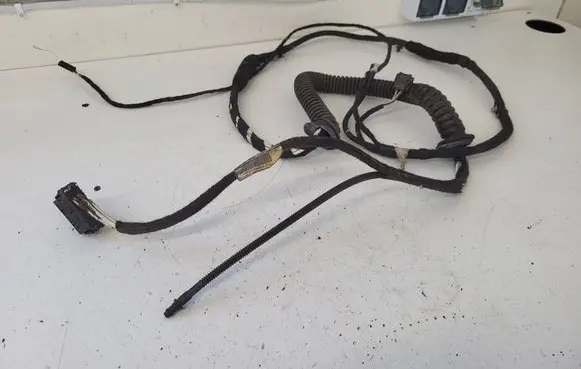 Volkswagen Transporter - Caravelle T5 Loading door wiring loom 7H0971696 7H0971696CK