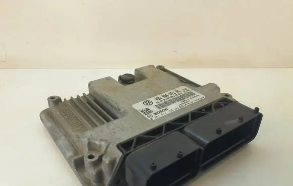 Volkswagen Touran I Engine control unit/module 03G906021RK EDC16U34