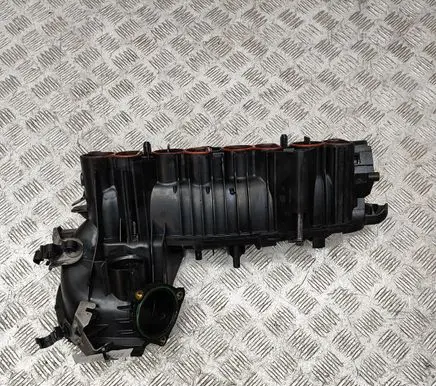 BMW 1 E81 E87 Intake manifold 4728712 108452S10
