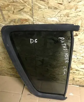 Nissan Pathfinder R50 Rear vent window glass STI298