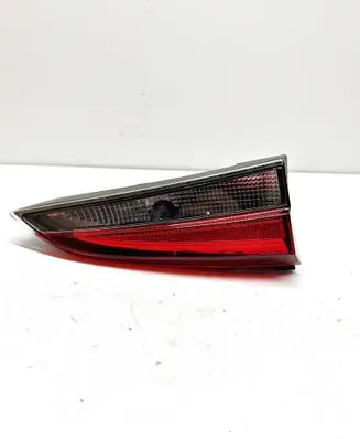 Skoda Kamiq Tailgate rear/tail lights 658945093