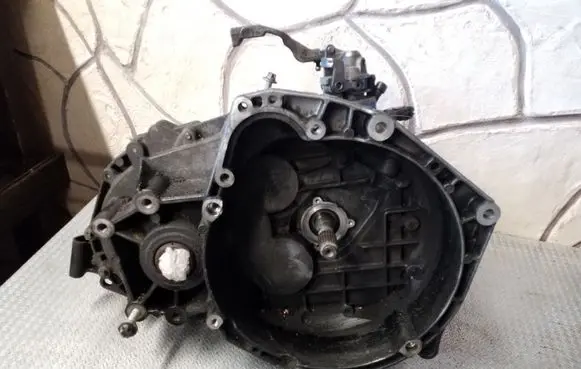Opel Signum Manual 6 speed gearbox 55350375 0822680