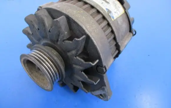 Ford Courier Generator/alternator 89FF10300EC