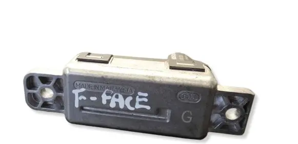 Jaguar F-Pace Glow plug pre-heat relay GX7312B533AF 0281003221