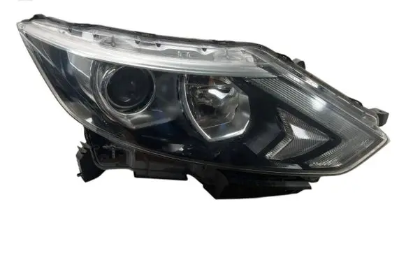 Nissan Qashqai Headlight/headlamp 10018013
