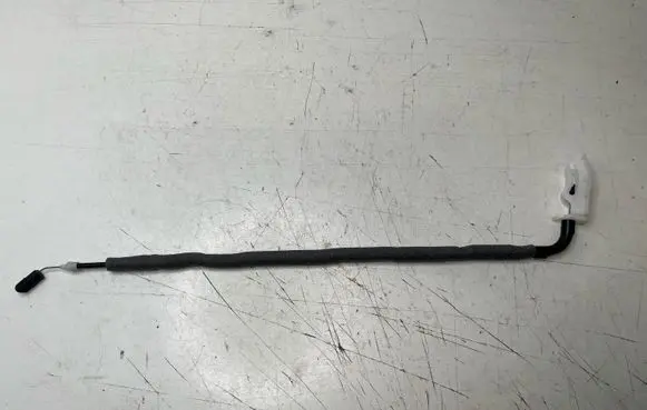 BMW X1 E84 Front door cable line 52621810 2990434
