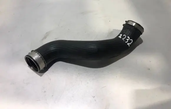 Audi A4 S4 B7 8E 8H Intercooler hose/pipe 8E0145737F