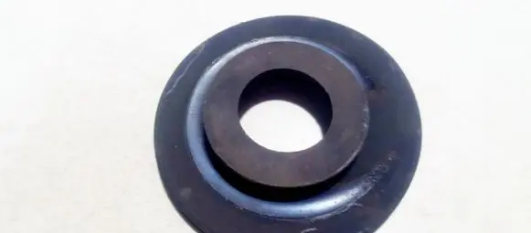 Volkswagen PASSAT B7 Front coil spring rubber mount 1k0512149b