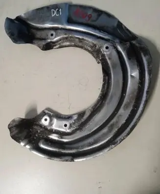 BMW 3 F30 F35 F31 Front brake disc dust cover plate 6872082