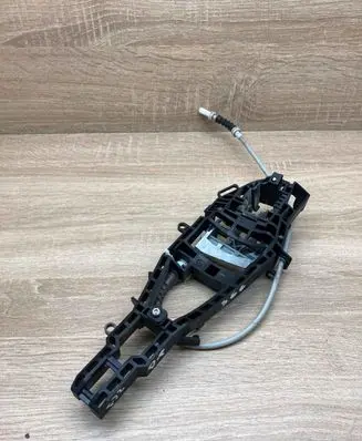 BMW 1 F20 F21 Front door exterior handle/bracket 7242575 366