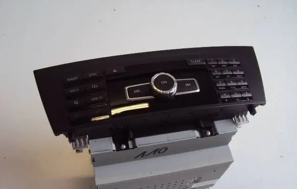 Mercedes-Benz C AMG W204 Radio/CD/DVD/GPS head unit A2049004306 A1729020502 A2049011803