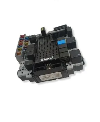 Volvo XC90 Fuse module 08696040 08696098 03W154