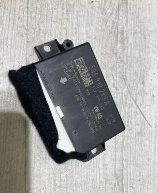 Audi A3 S3 8V Parking PDC control unit/module 5QA919283A