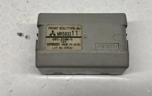 Mitsubishi Pajero Other control units/modules MR583211