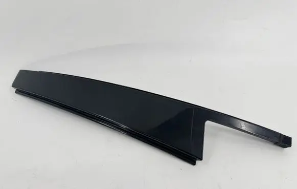 BMW 7 F01 F02 F03 F04 Rear door glass trim molding 7185233