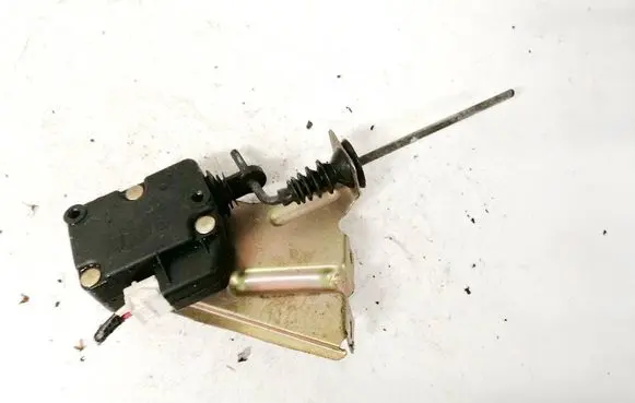 Peugeot 607 Central locking motor 