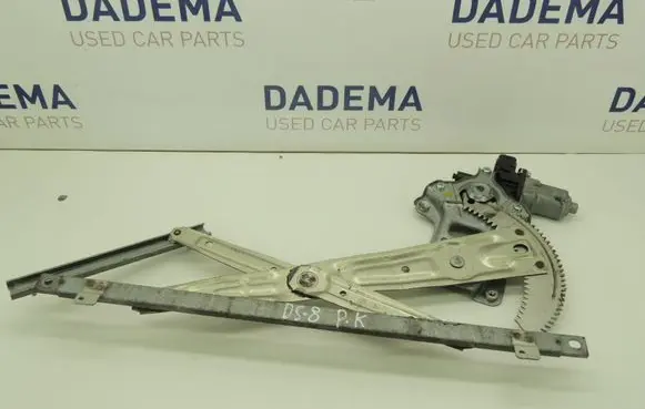 Peugeot 4007 Front door window regulator with motor DS8