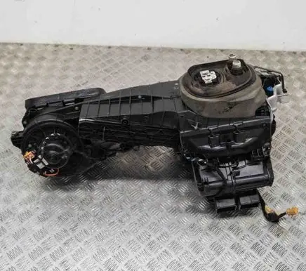 Volkswagen PASSAT B6 Interior heater climate box assembly 