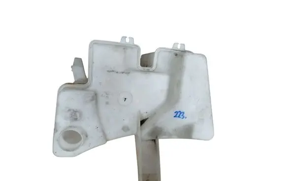 Nissan Tiida C11 Windshield washer fluid reservoir/tank 121212