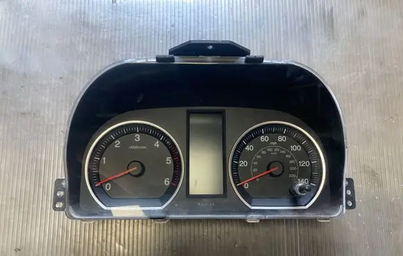 Honda CR-V Speedometer (instrument cluster) HR0359 HR0359084
