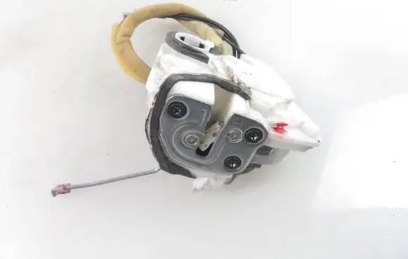 Mazda 2 Front door lock 